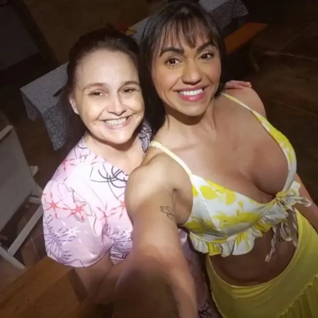 Morena bombada de academia. image 12