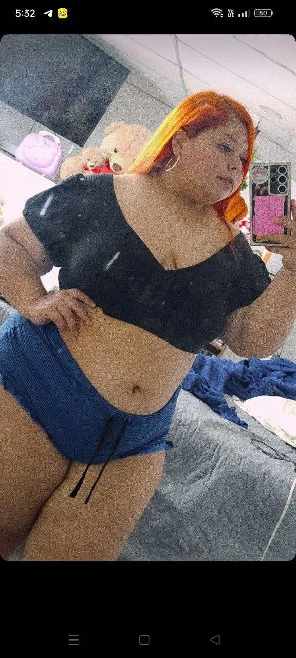 Mama e hija unas lindas, sexys ricas Bbw con un gran y rico culo para de traviesas (Laura's) image 17