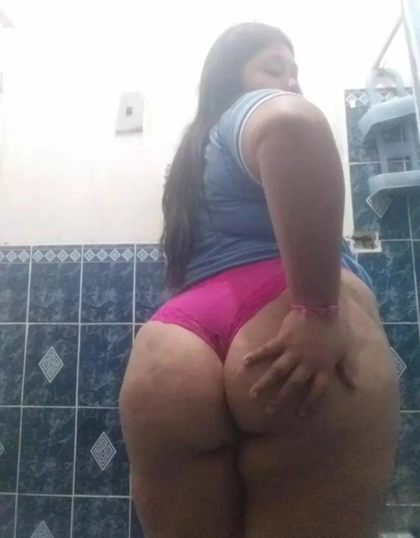 Mama e hija unas lindas, sexys ricas Bbw con un gran y rico culo para de traviesas (Laura's) image 40