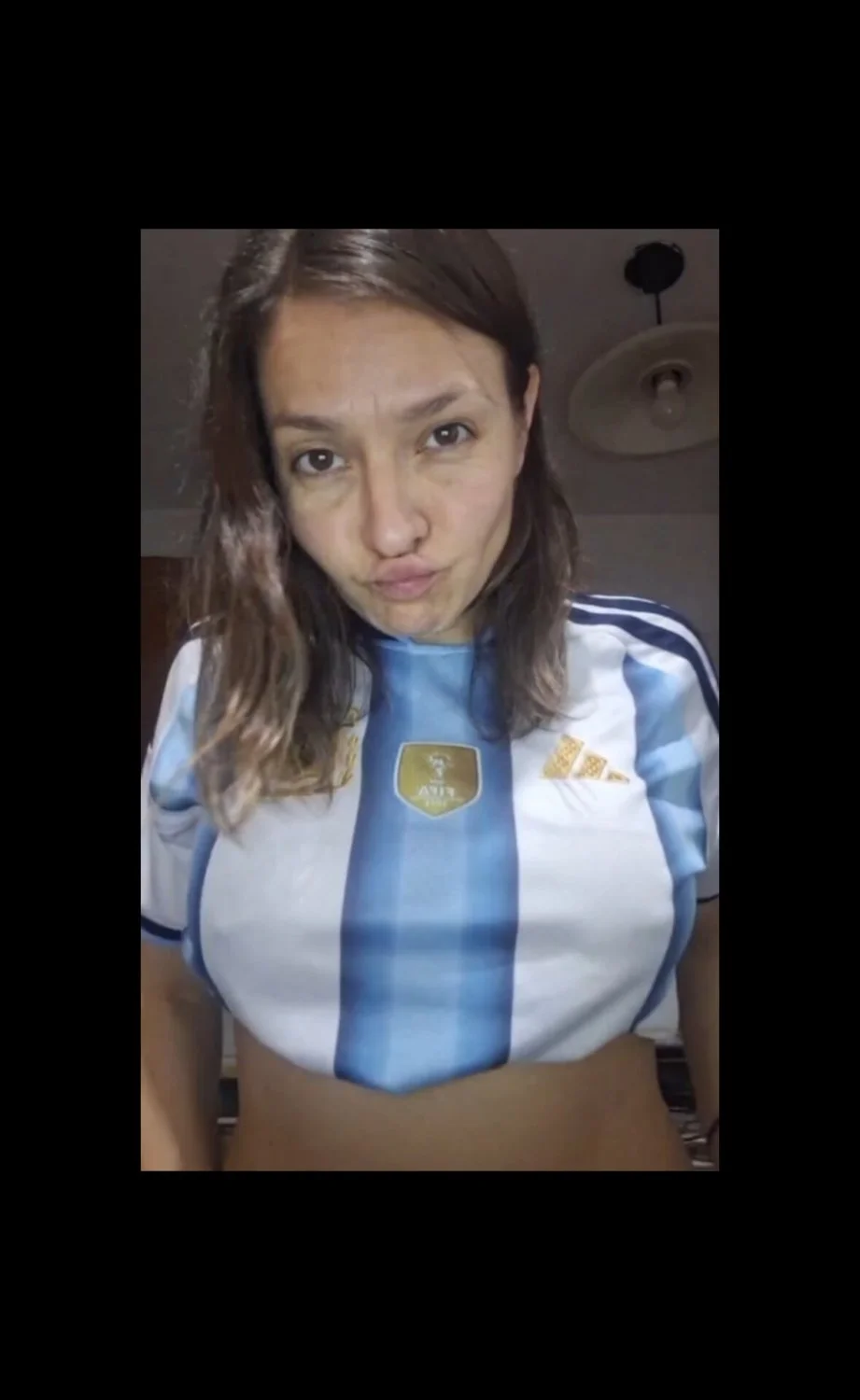 Madura Argentina muy puta image 1