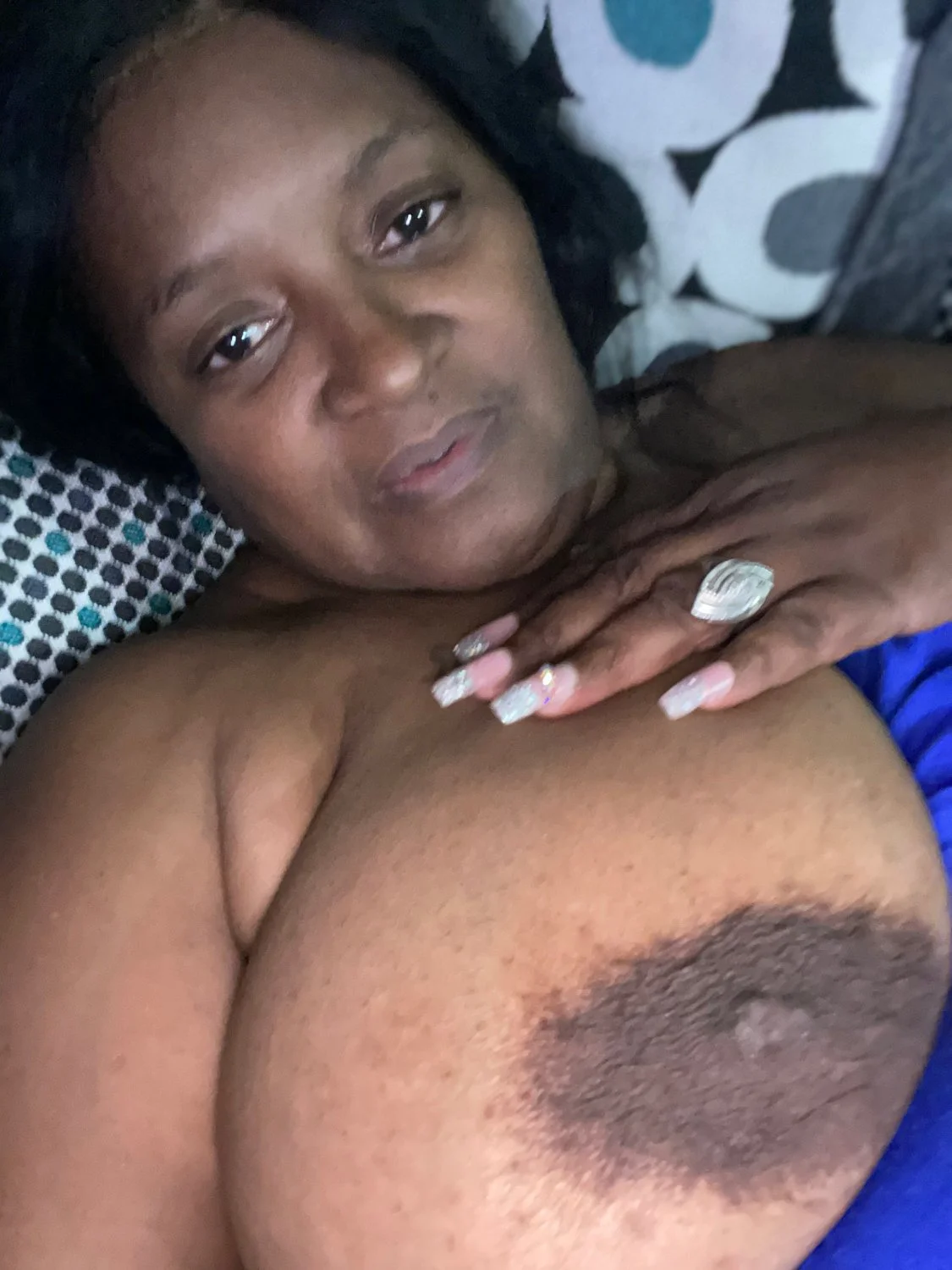 She love eating dick image 2