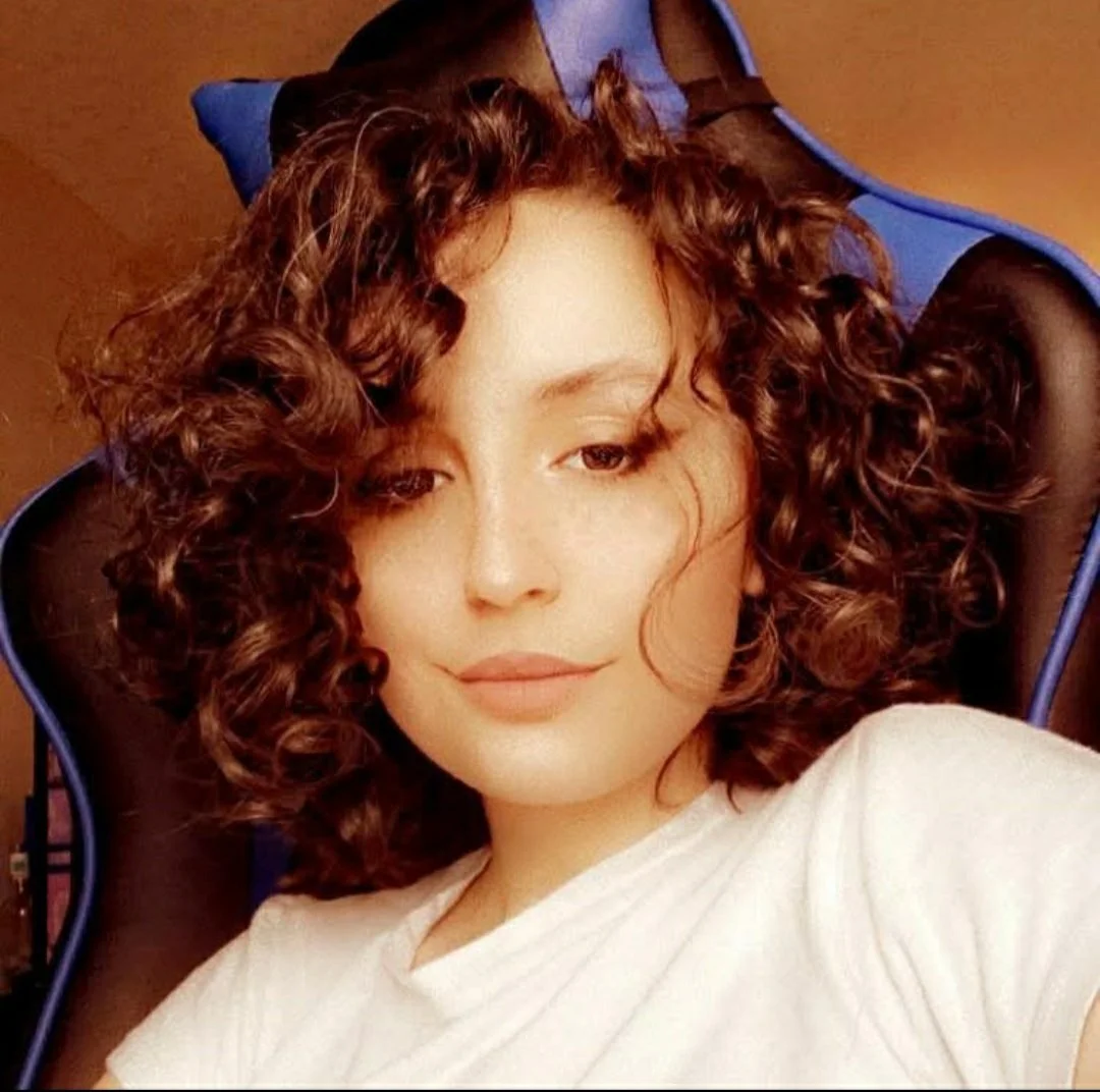 Irl Alivia 19 main image