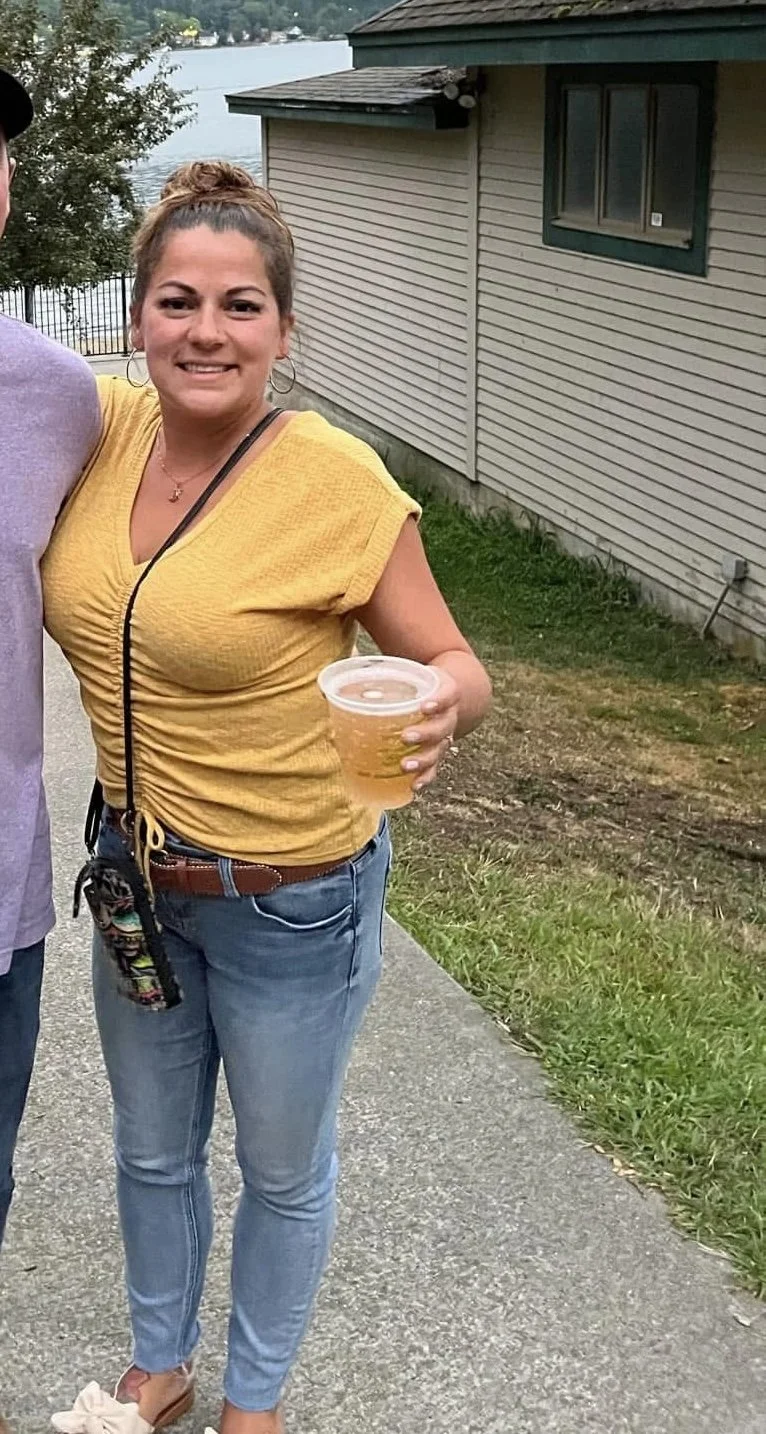 Idk man something about this milf 🤤 image 11