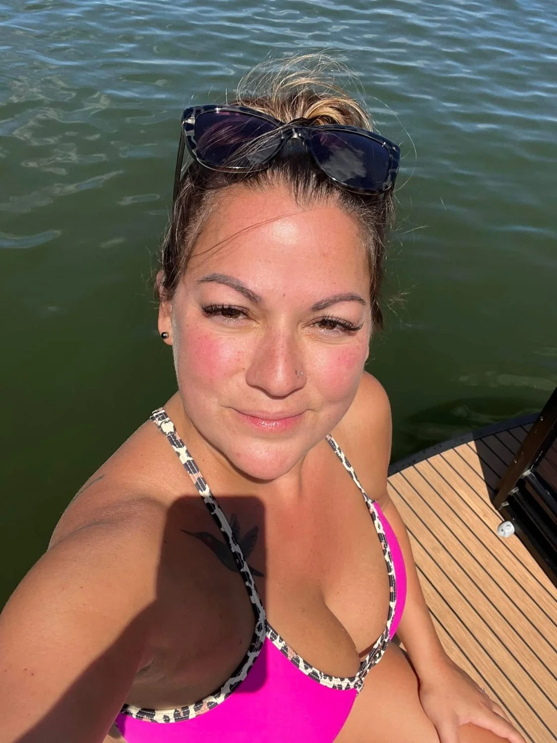 Idk man something about this milf 🤤 image 8