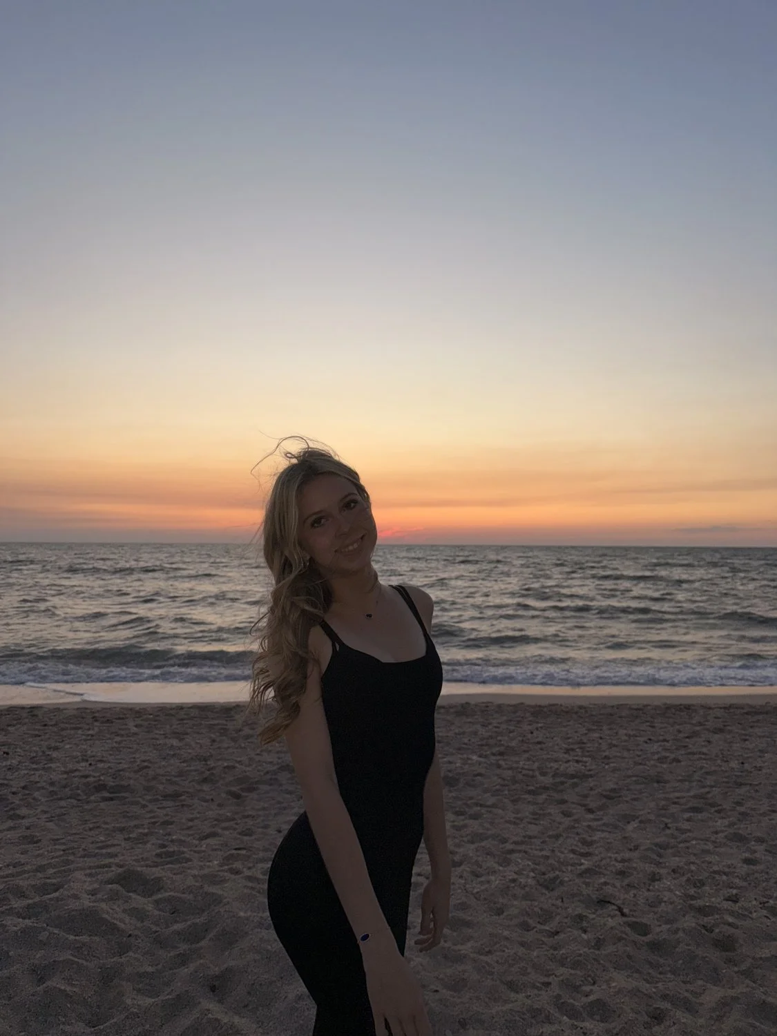 Hot Blonde Leaked image 3