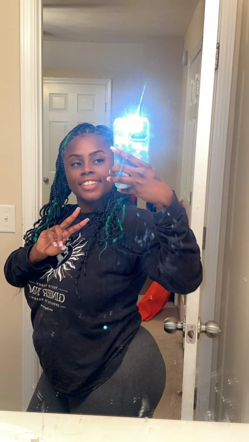 Ratchet Single Mom image 30