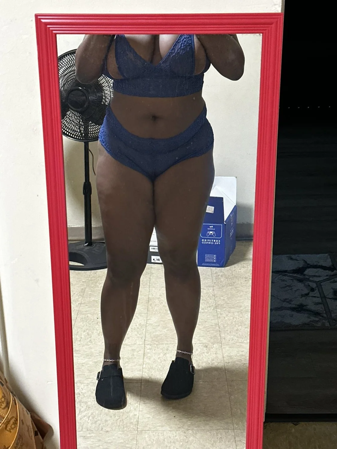 Ratchet Single Mom image 7