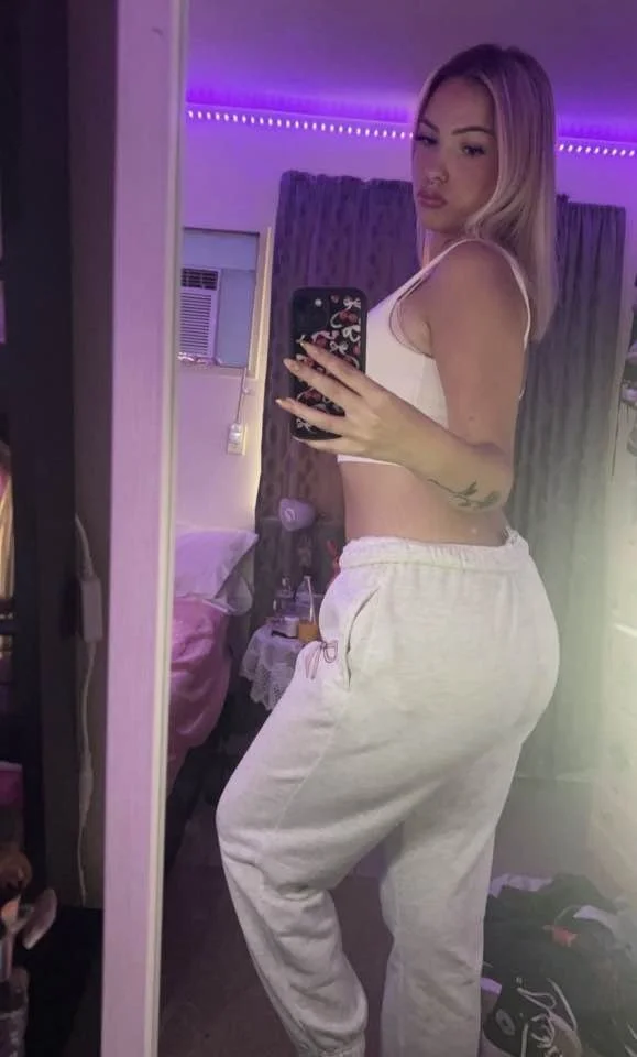 Kik natt_012 expose uk teen slut image 3