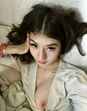 Dumb little hoe image 15