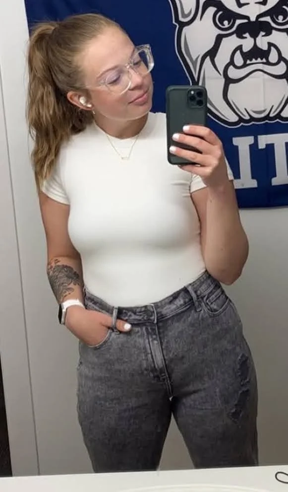 Dana is the perfect glasses cutie image 11