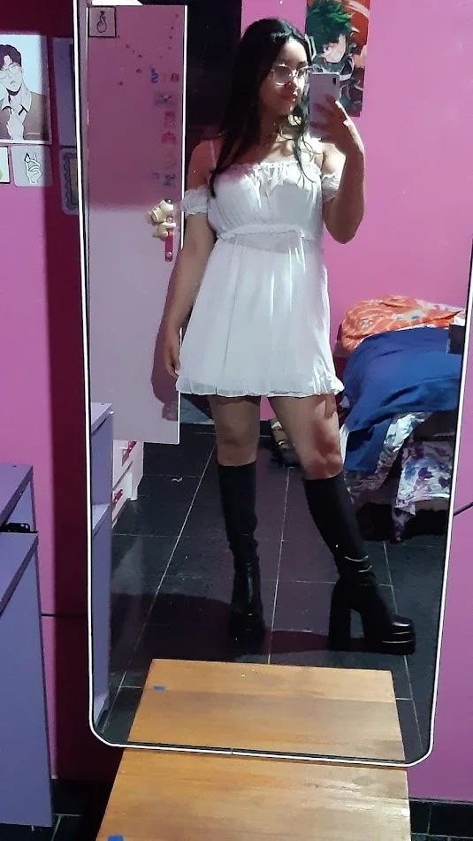 Putita le gusta ser exhibida main image