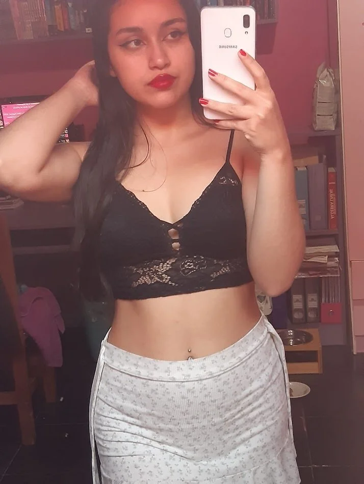 Putita le gusta ser exhibida image 5