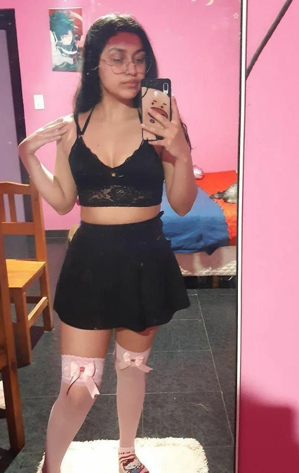 Putita le gusta ser exhibida image 9