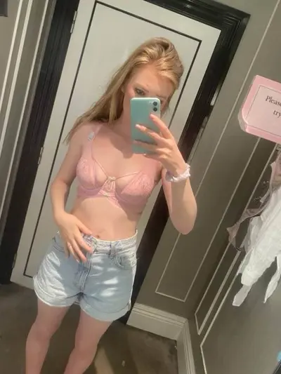 Webslut-Sexy Whore Mom-Shannon-Lost cover image