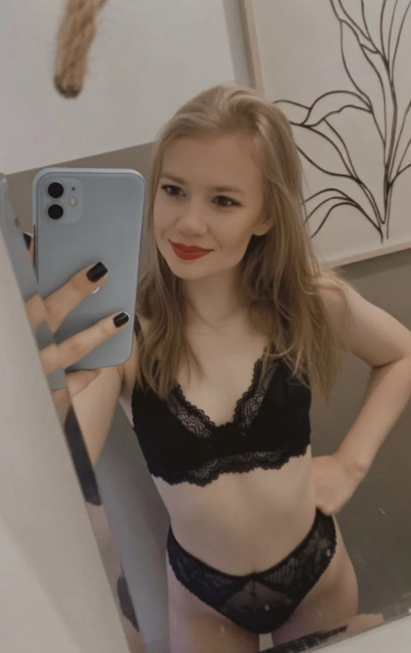 Webslut-Sexy Whore Mom-Shannon-Lost image 15