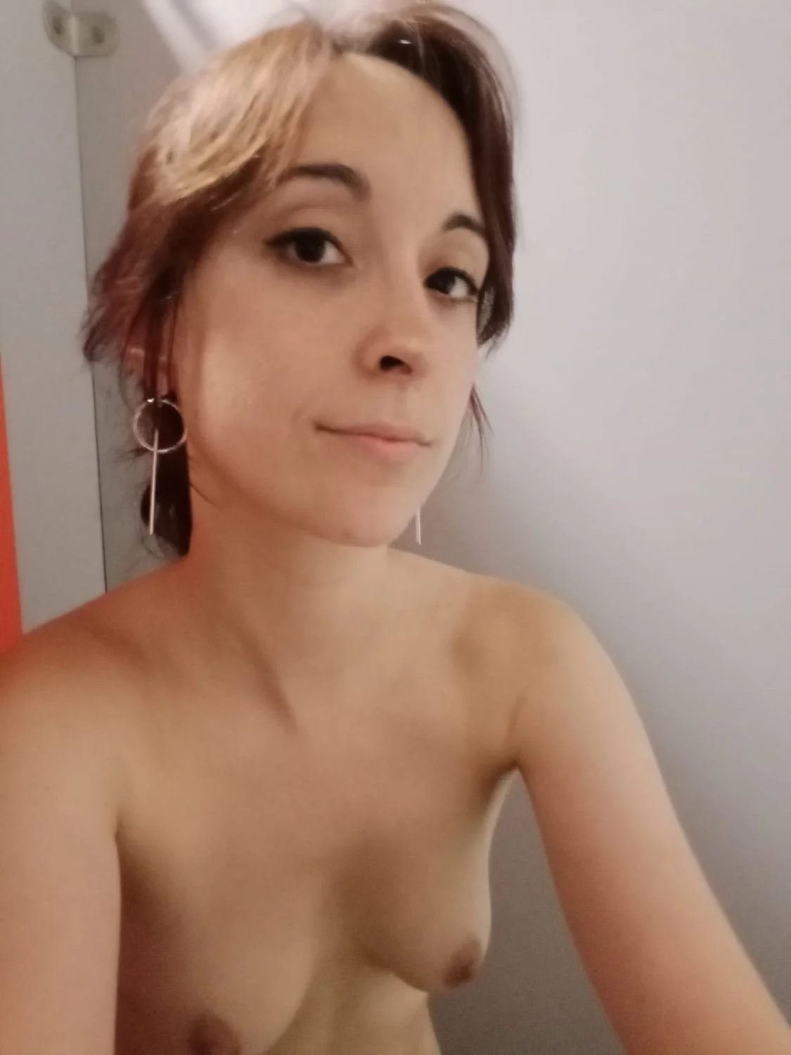 Claudia, Madrid. Esposa de cornudo image 19