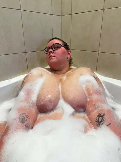 Another fat ssbbw piggy cover image