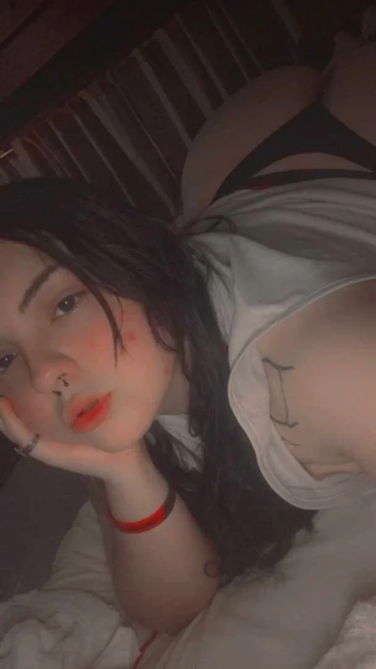 @aangii.gg tetona rosarina 🤪 image 2