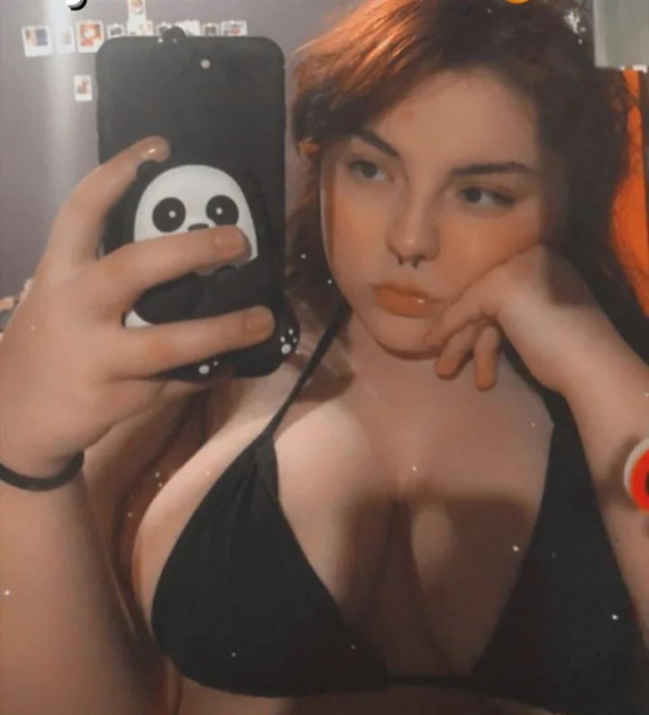 @aangii.gg tetona rosarina 🤪 image 23