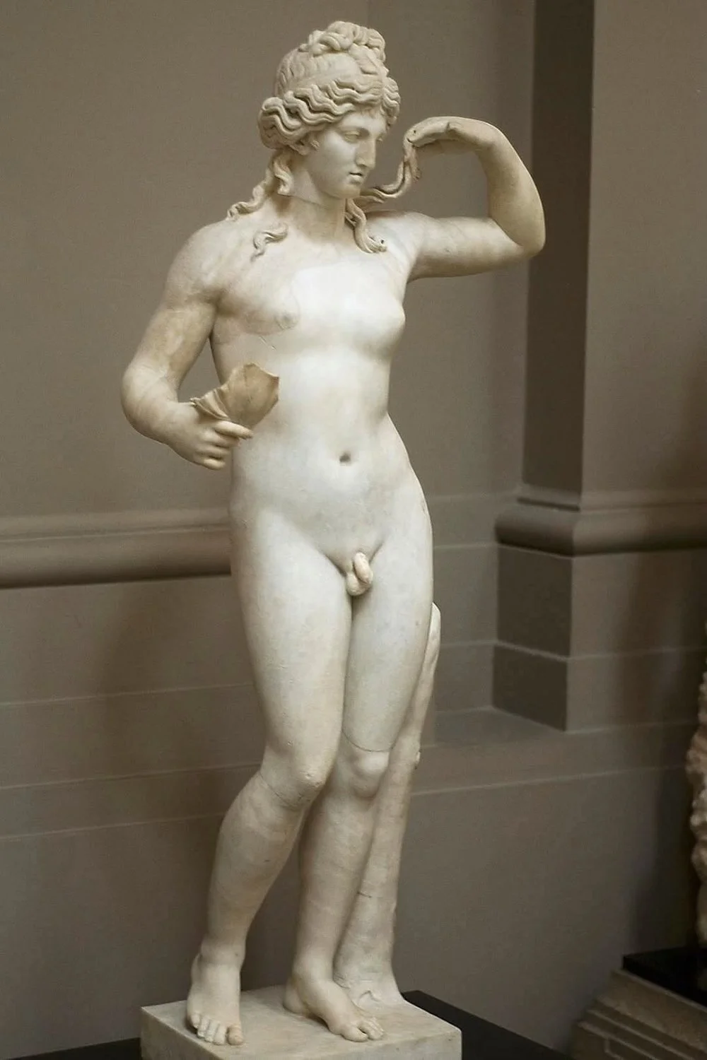 greekstatue main image