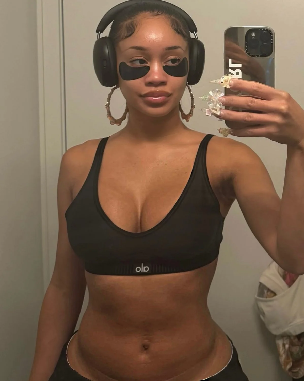 Saweetie image 5