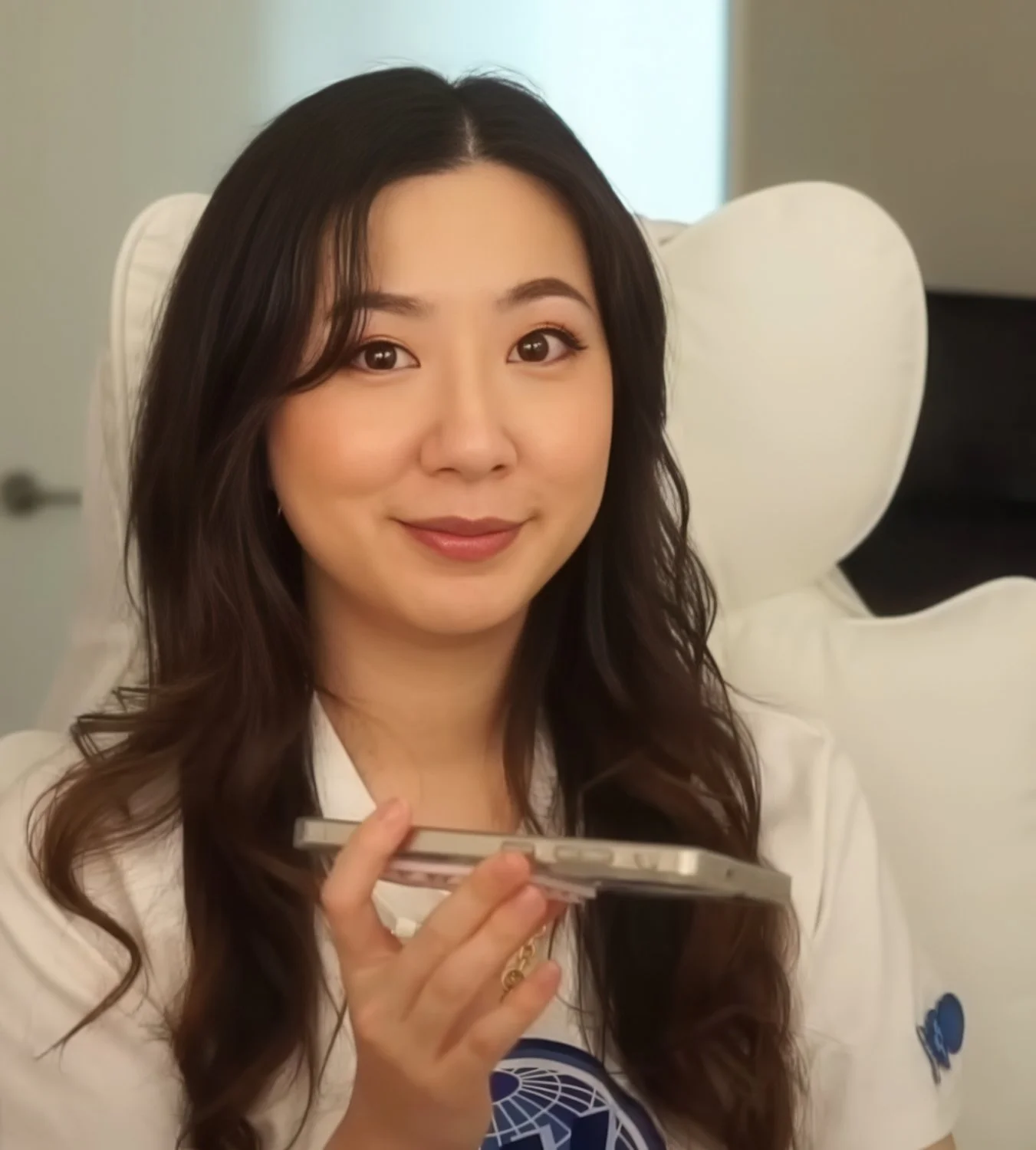 Fuslie [6] image 17