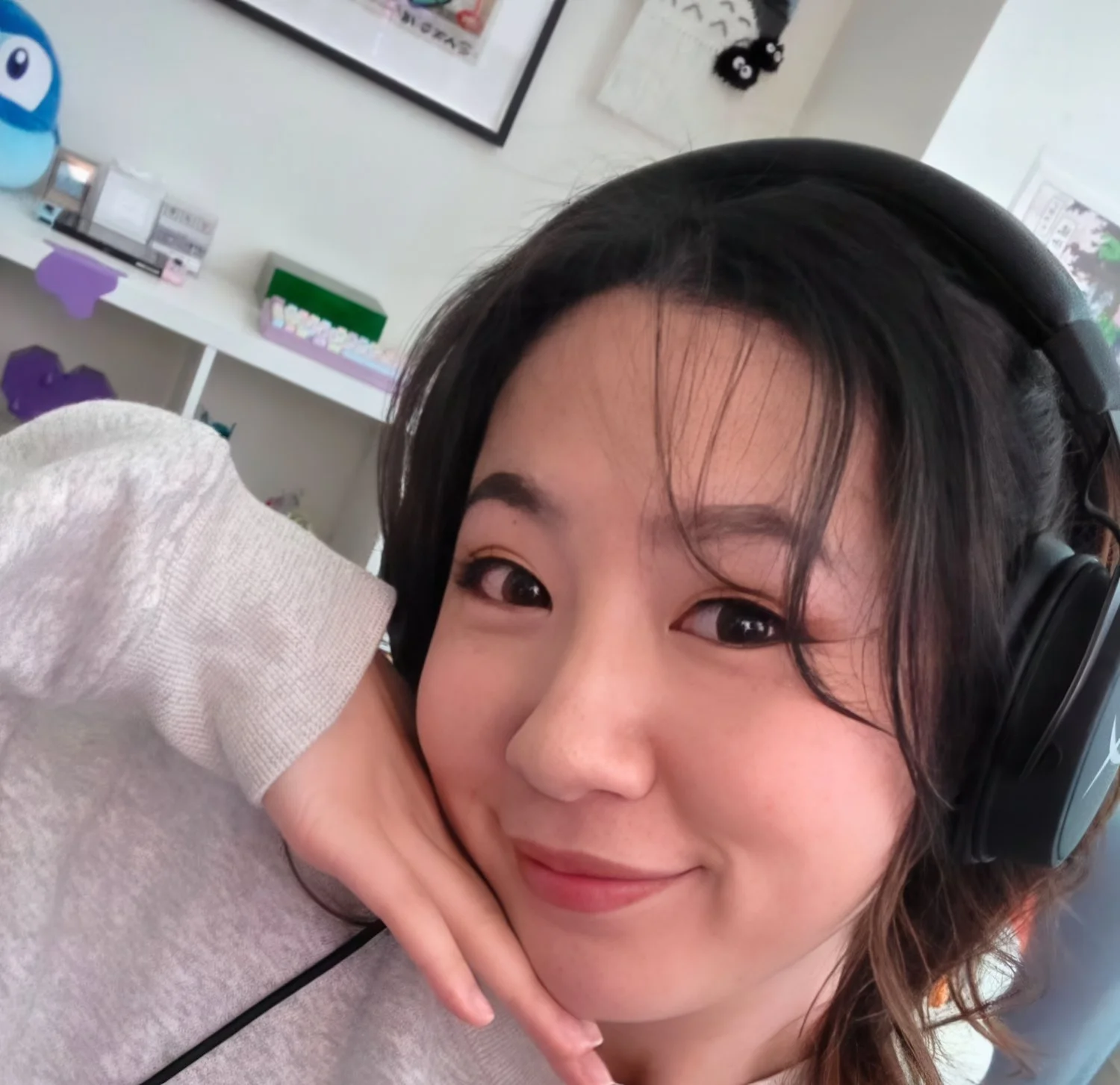 Fuslie [6] image 34