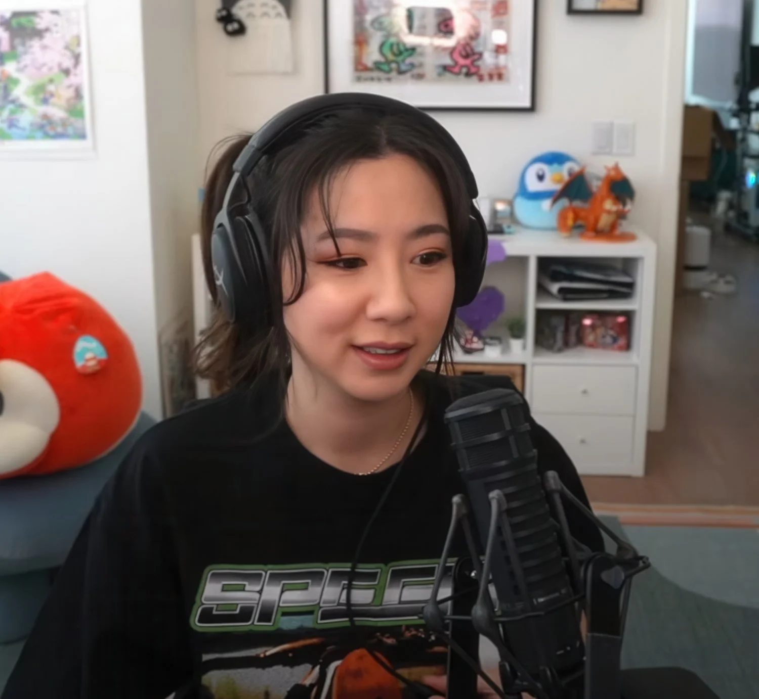 Fuslie [6] image 44