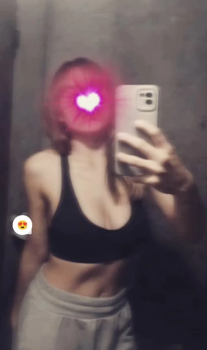 Rica Tetoncita de ig image 5