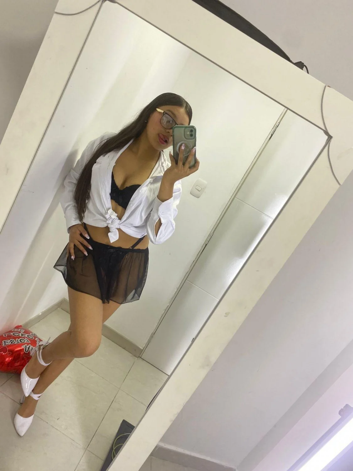 Cute dark latina image 5