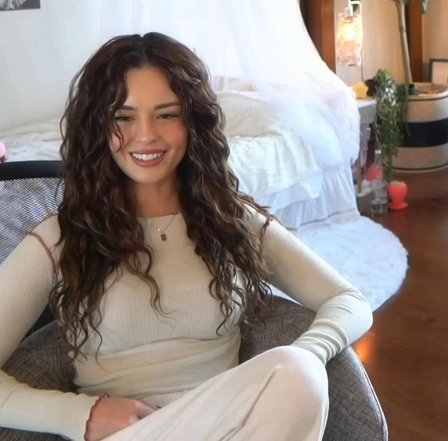 Rae [10] image 39