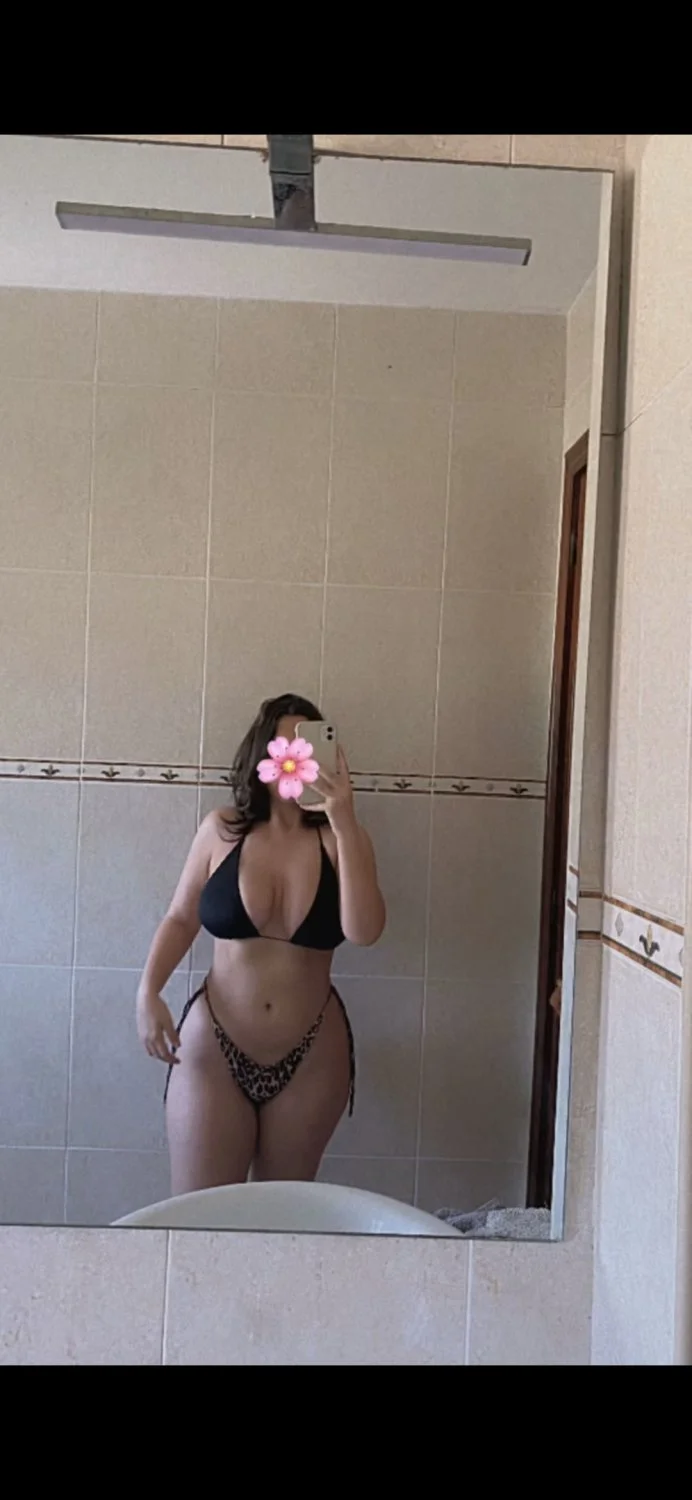 Spanish slut Luisa image 15