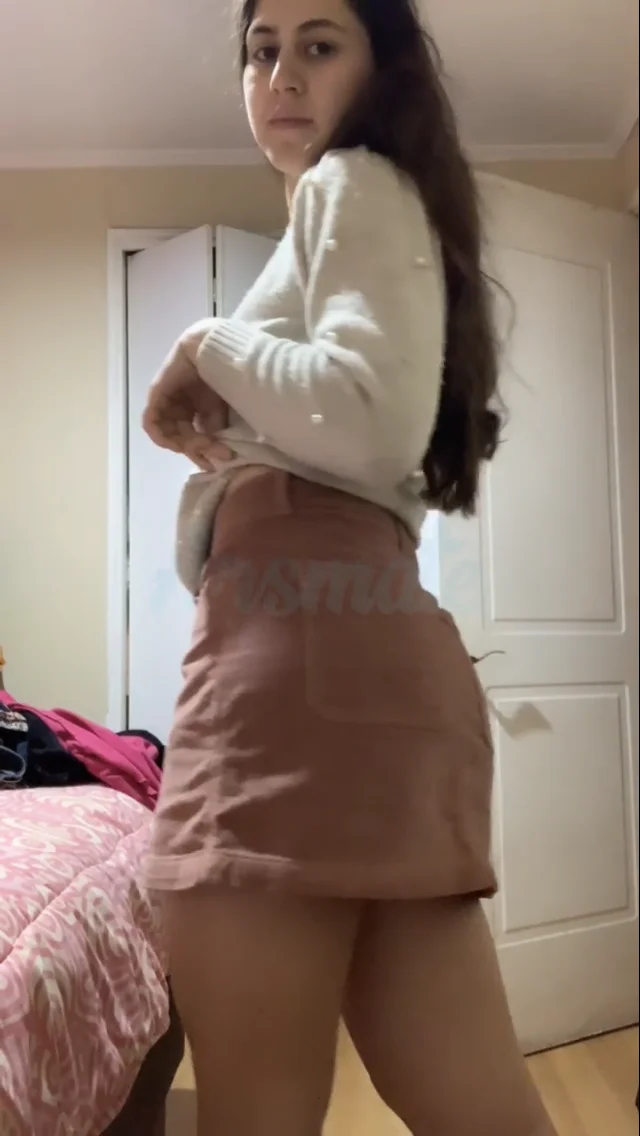 Hermosa le encanta enseñar su cuerpo image 37