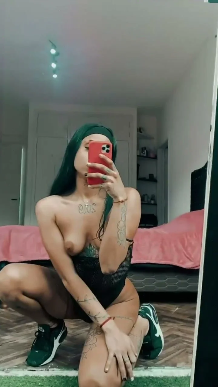 🔞 Hot tight fat ass nude orgasming pussy 😈🍑 Check OF now image 4