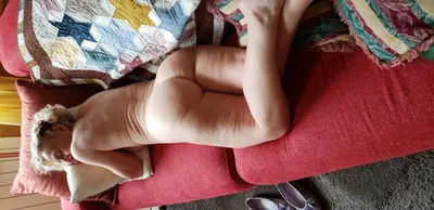Samples of cheating granny nurse Solange's great ass (3) cover image