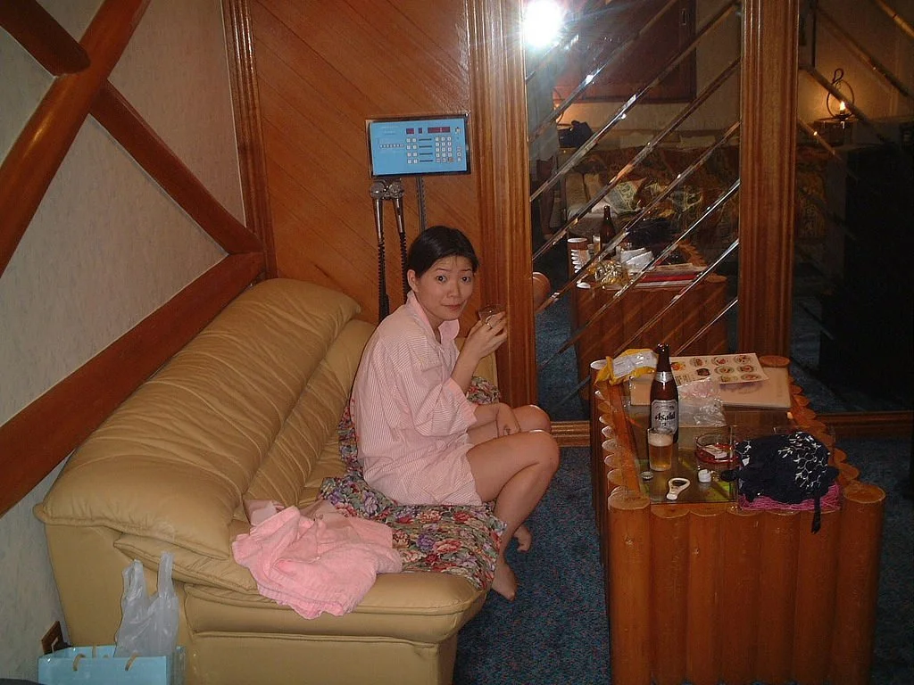 Japanese amateur milf 46 image 12
