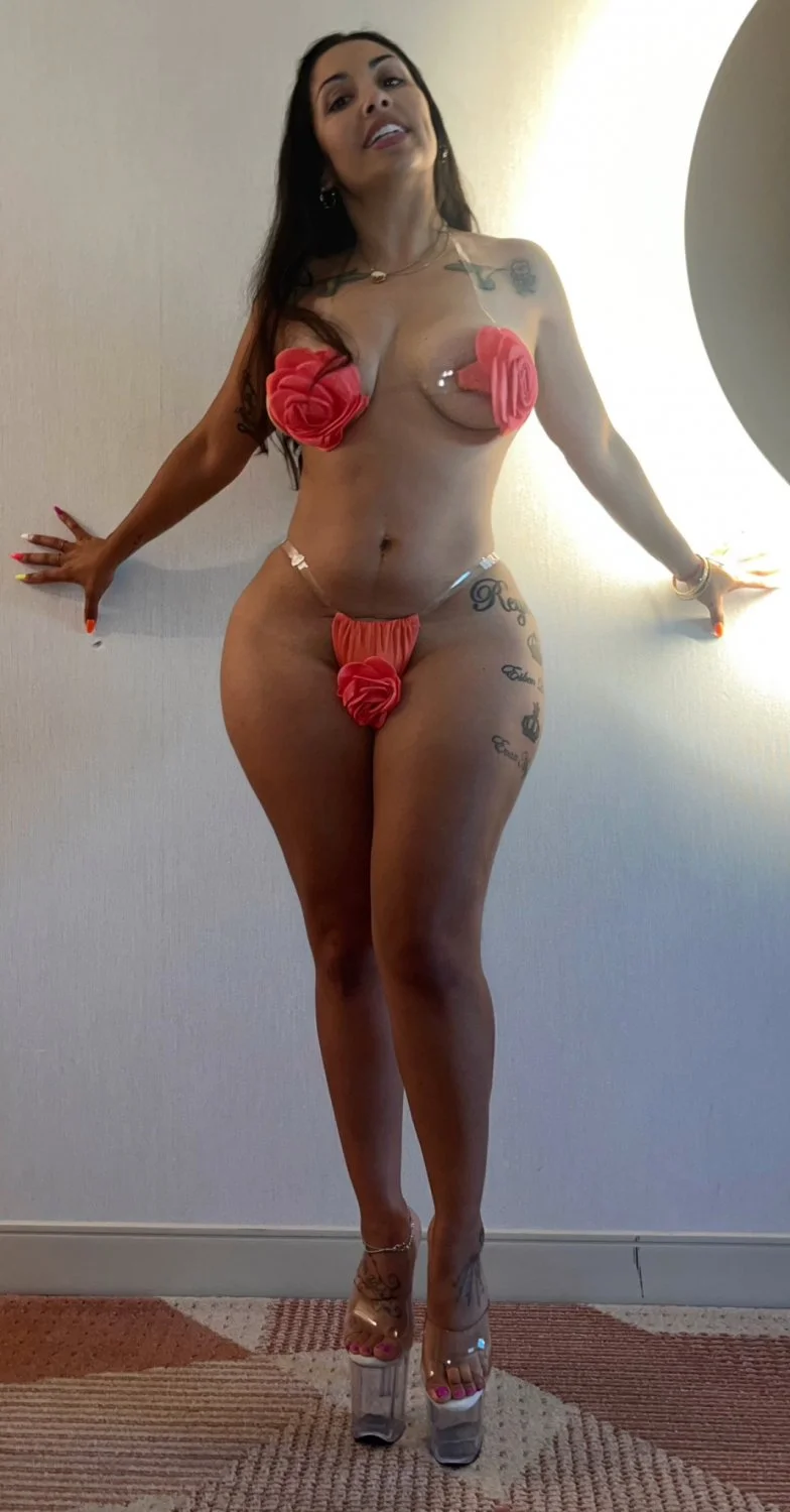 Milf S3xy chica #plataformas image 10