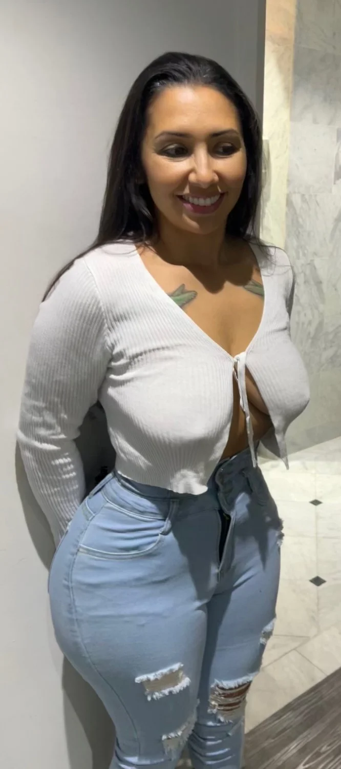 Milf S3xy chica #plataformas image 16
