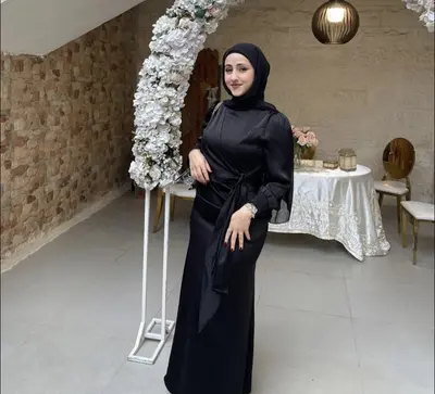 18 year old Muslim whore shows off her hairy tight pussy cover image