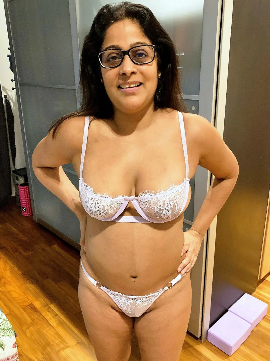 Webslut reena 2 image 10