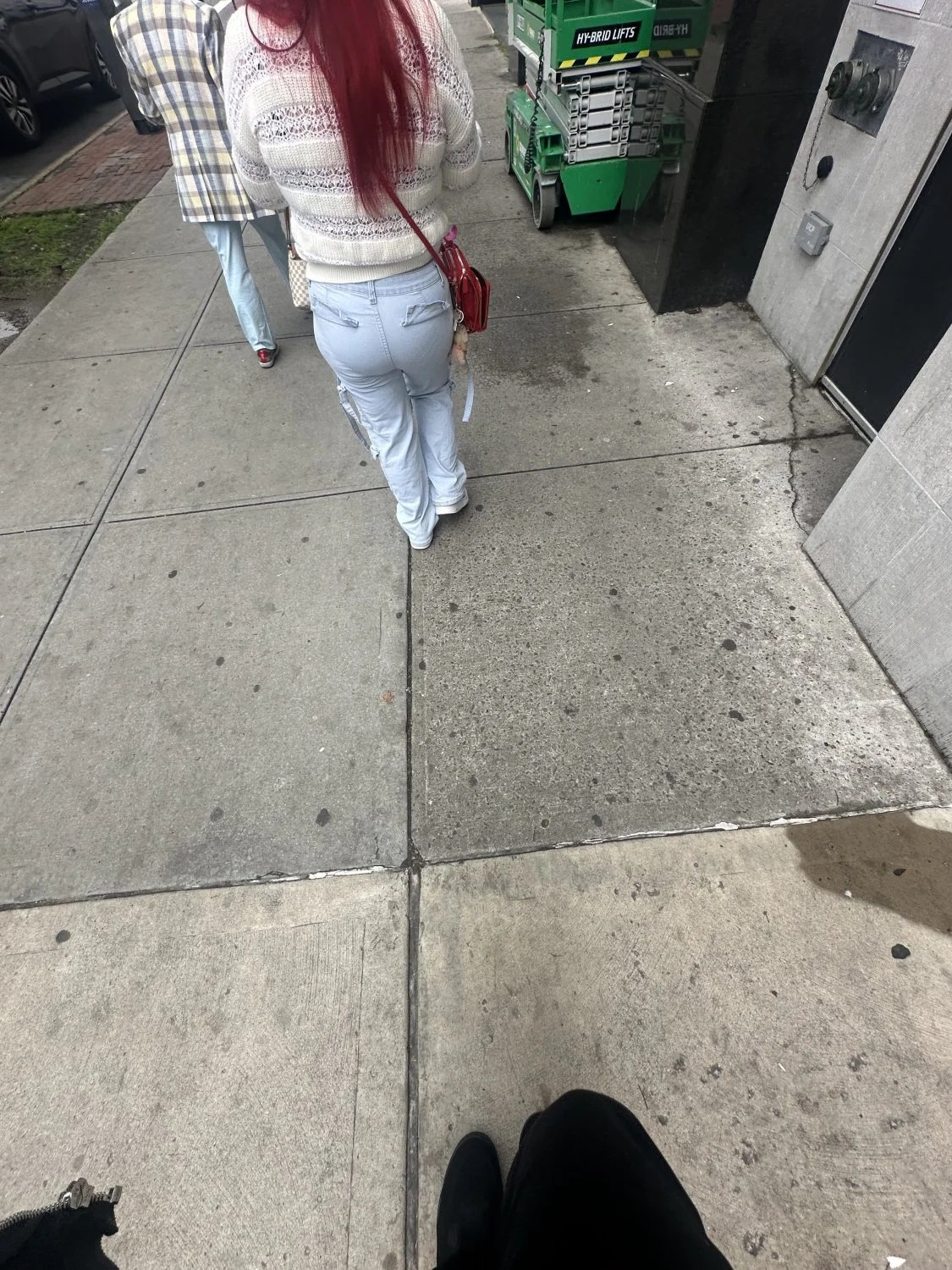 latina milf pig with a phat butt poking put main image