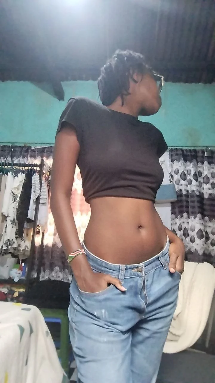 Sexy Black Slut Lin main image