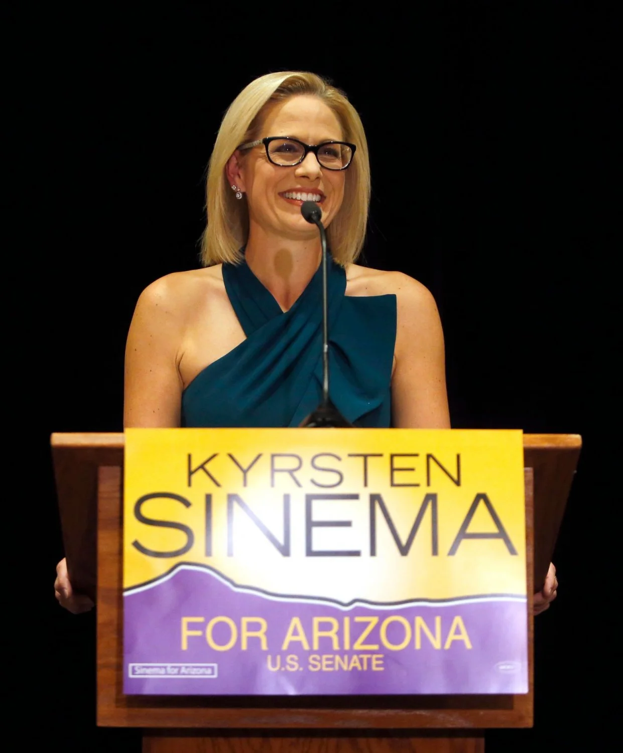 urn-publicid-ap-org-406e8885842342a2a0dbbdb7e98c2cdbElection_2018_Senate_Arizona_51324 image 4