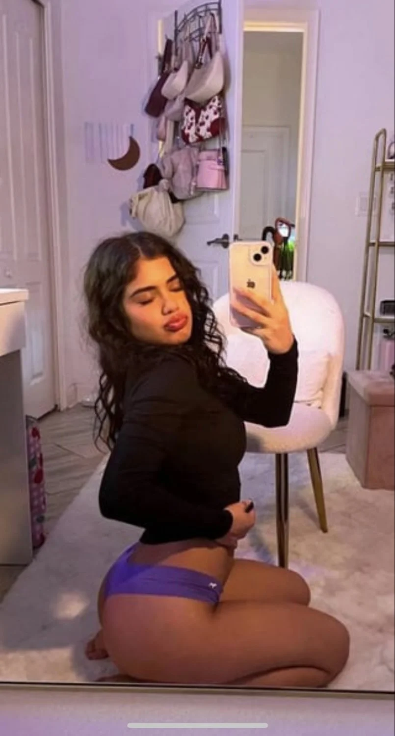 Fav Colombian Baddie🍑 image 5