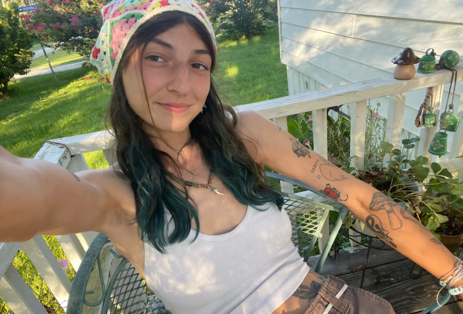 Skinny fit alt hippie BBC loving slut sextapes 18+ (1) image 2