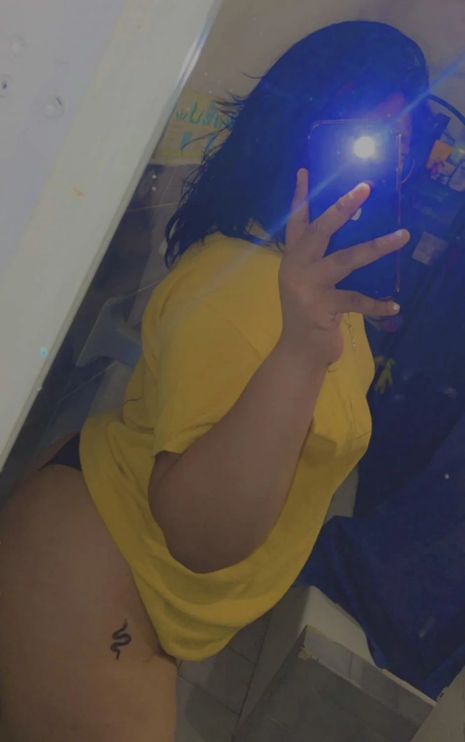 Unaware sexy young lady...pt.2 image 9