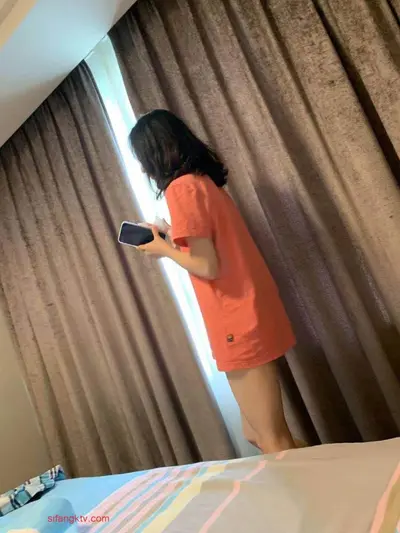 Very hairy Asian GF exposed cover image