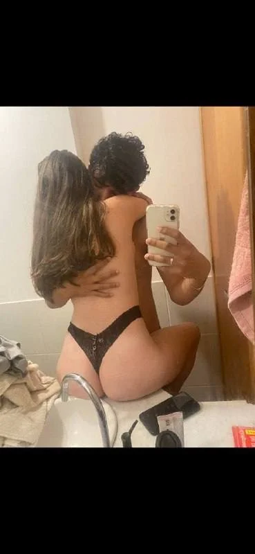 novinha rabuda vazou na net dando pro melhor amigo safado! videos novos, safadas, vazados main image