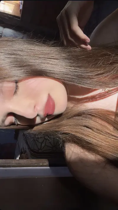 Hellen, una puta bonita y preciosa cover image