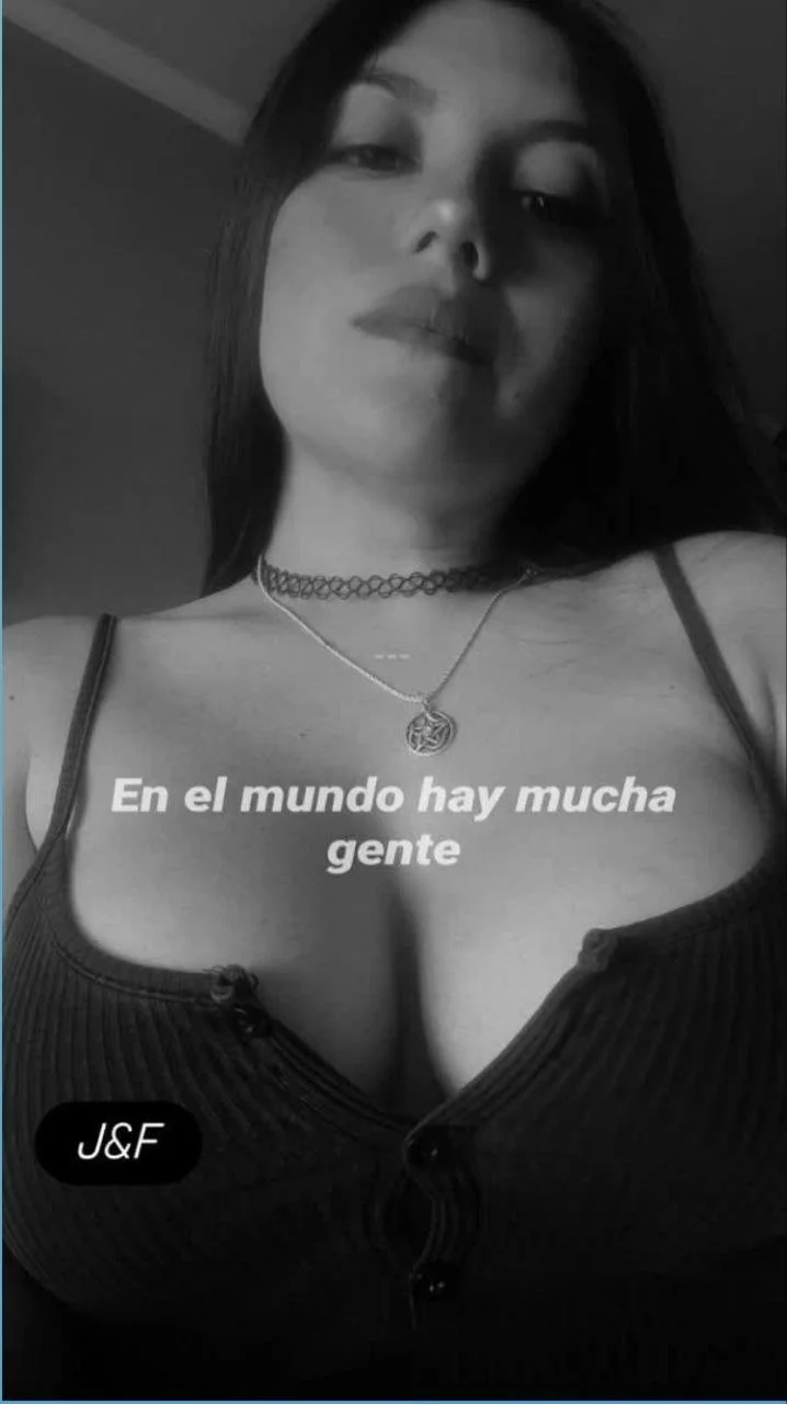Pendeja tetona image 4